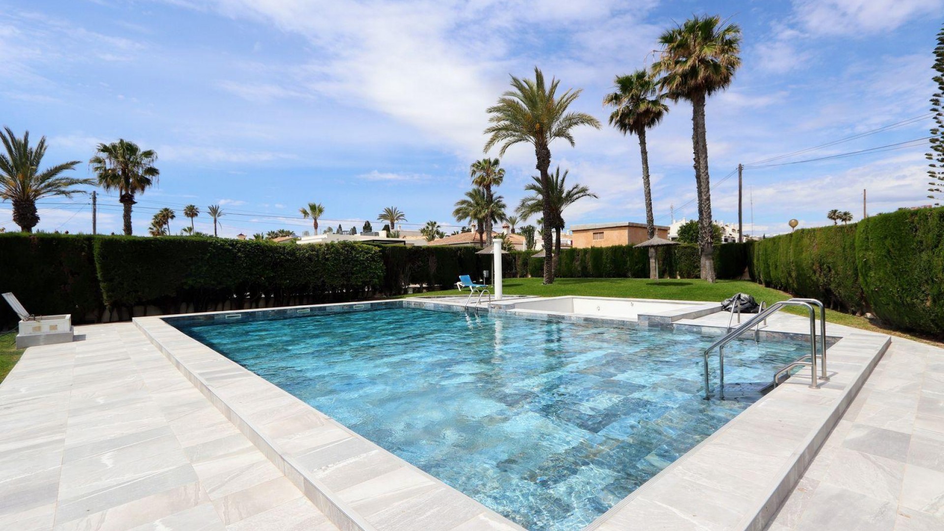 Resale - Wohnung Appartement -
Torrevieja - Playa Flamenca