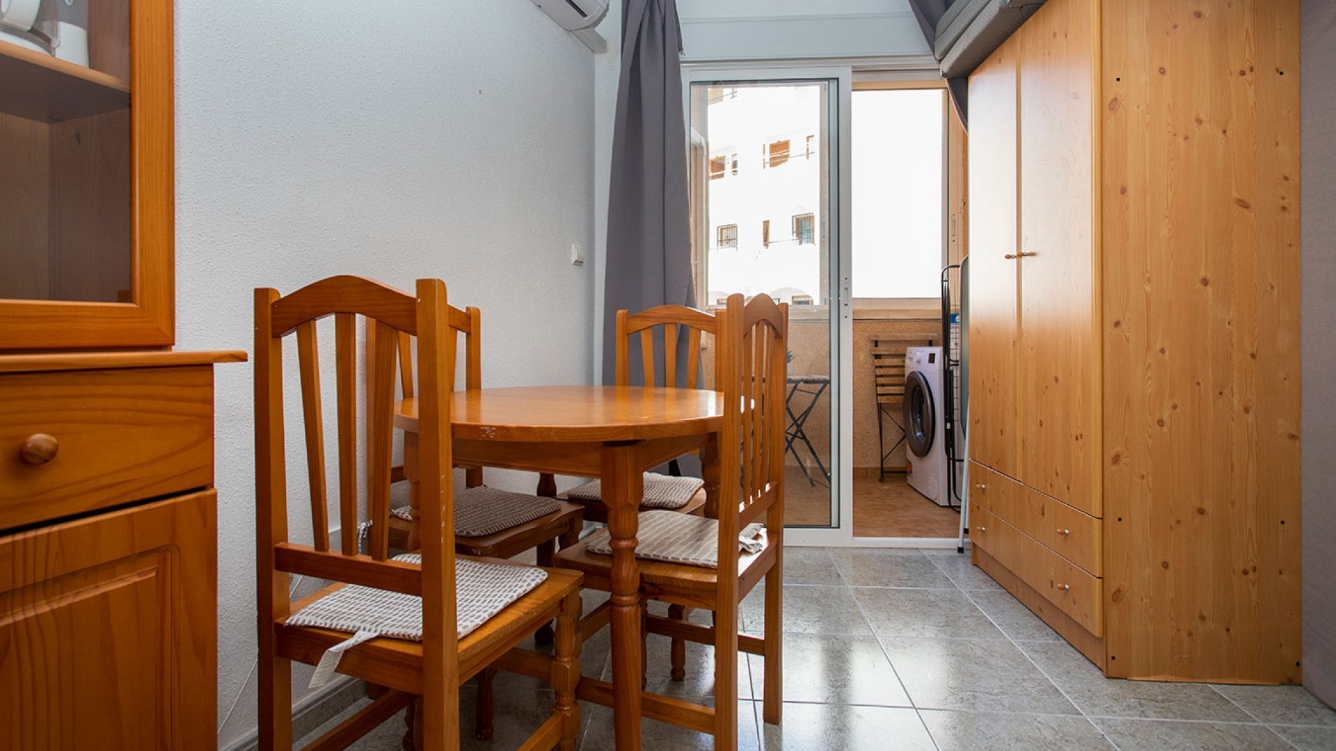 Resale - Wohnung Appartement -
Torrevieja - Playa Los Locos