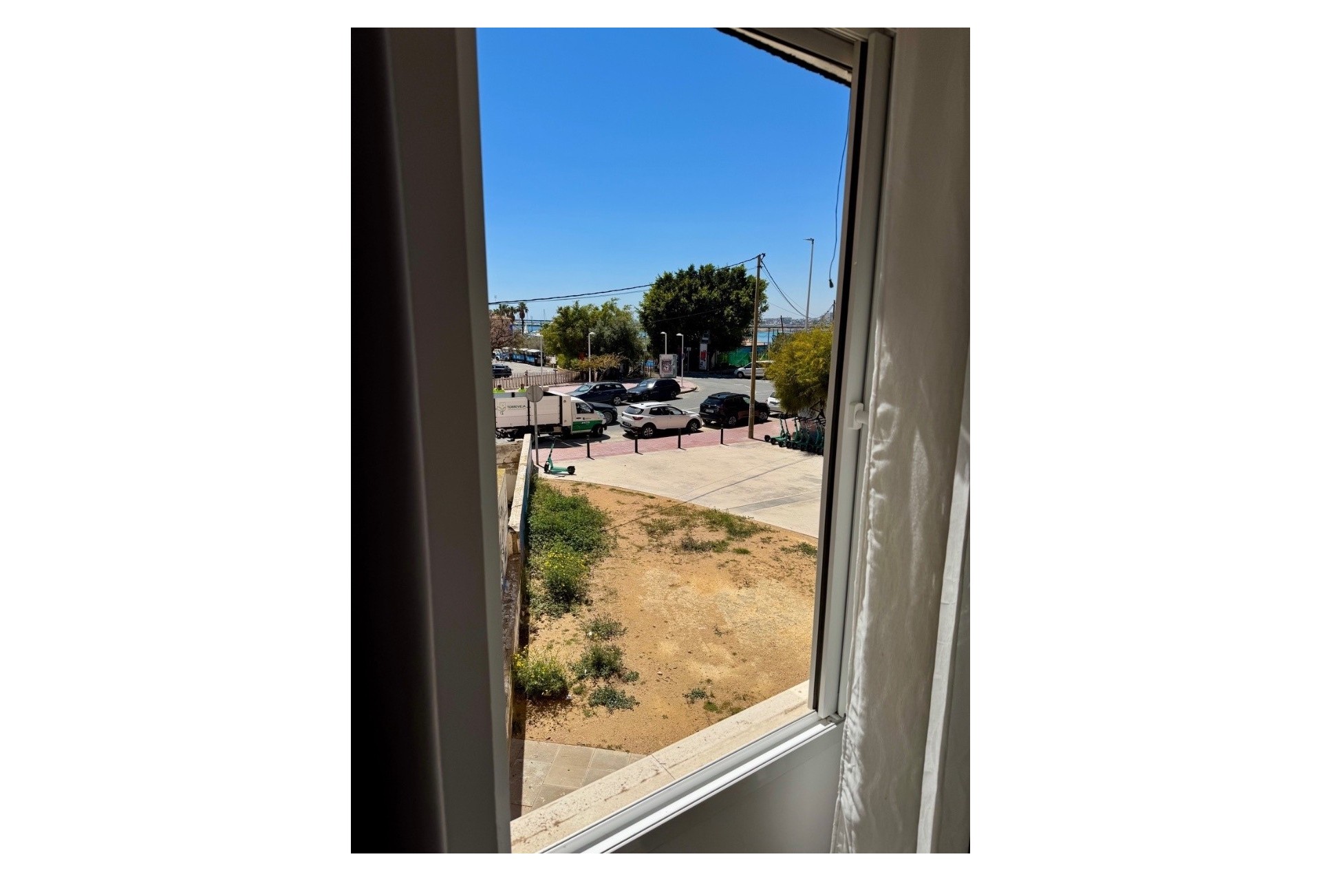 Resale - Wohnung / Appartement -
Torrevieja - Puerto Deportivo