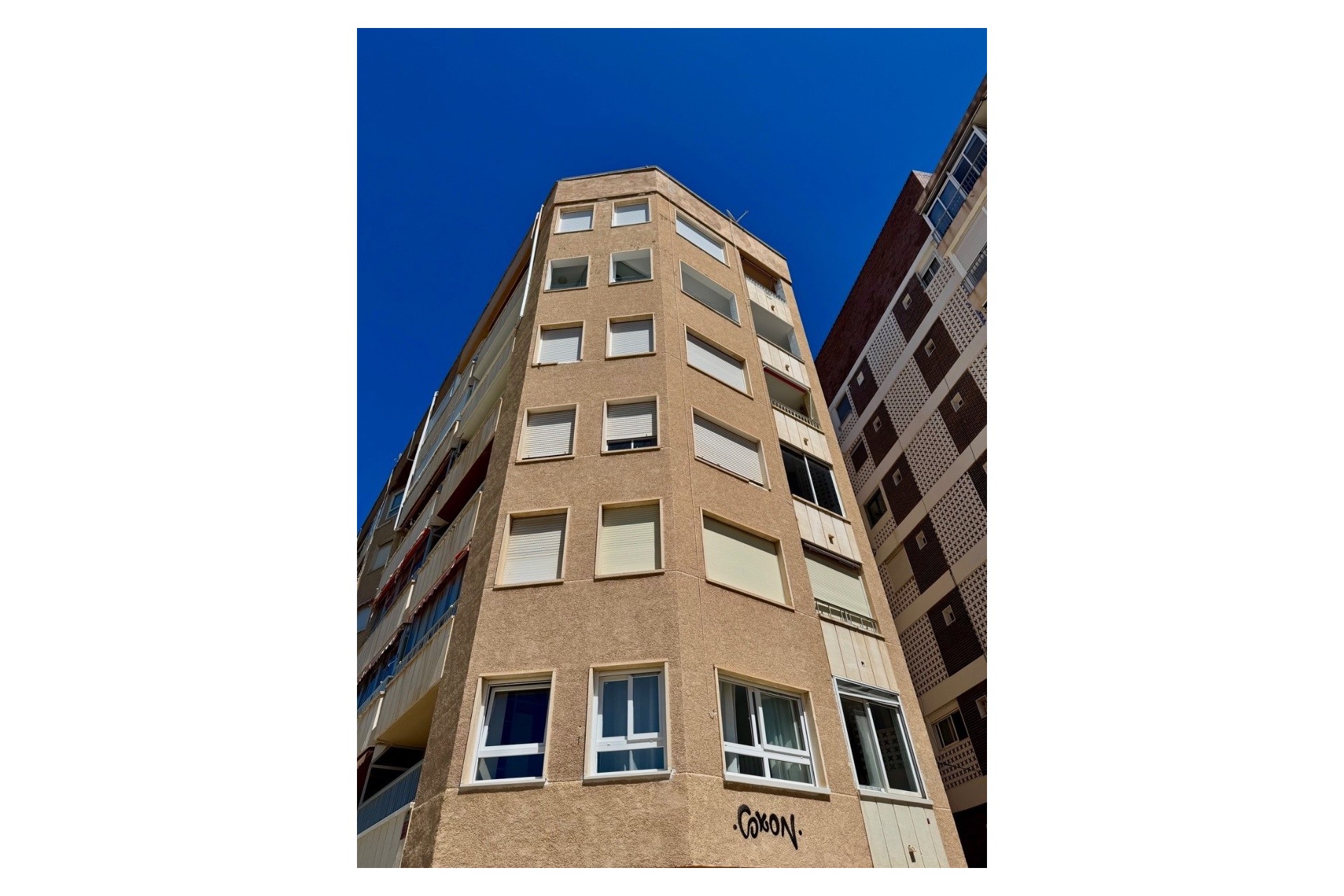 Resale - Wohnung / Appartement -
Torrevieja - Puerto Deportivo