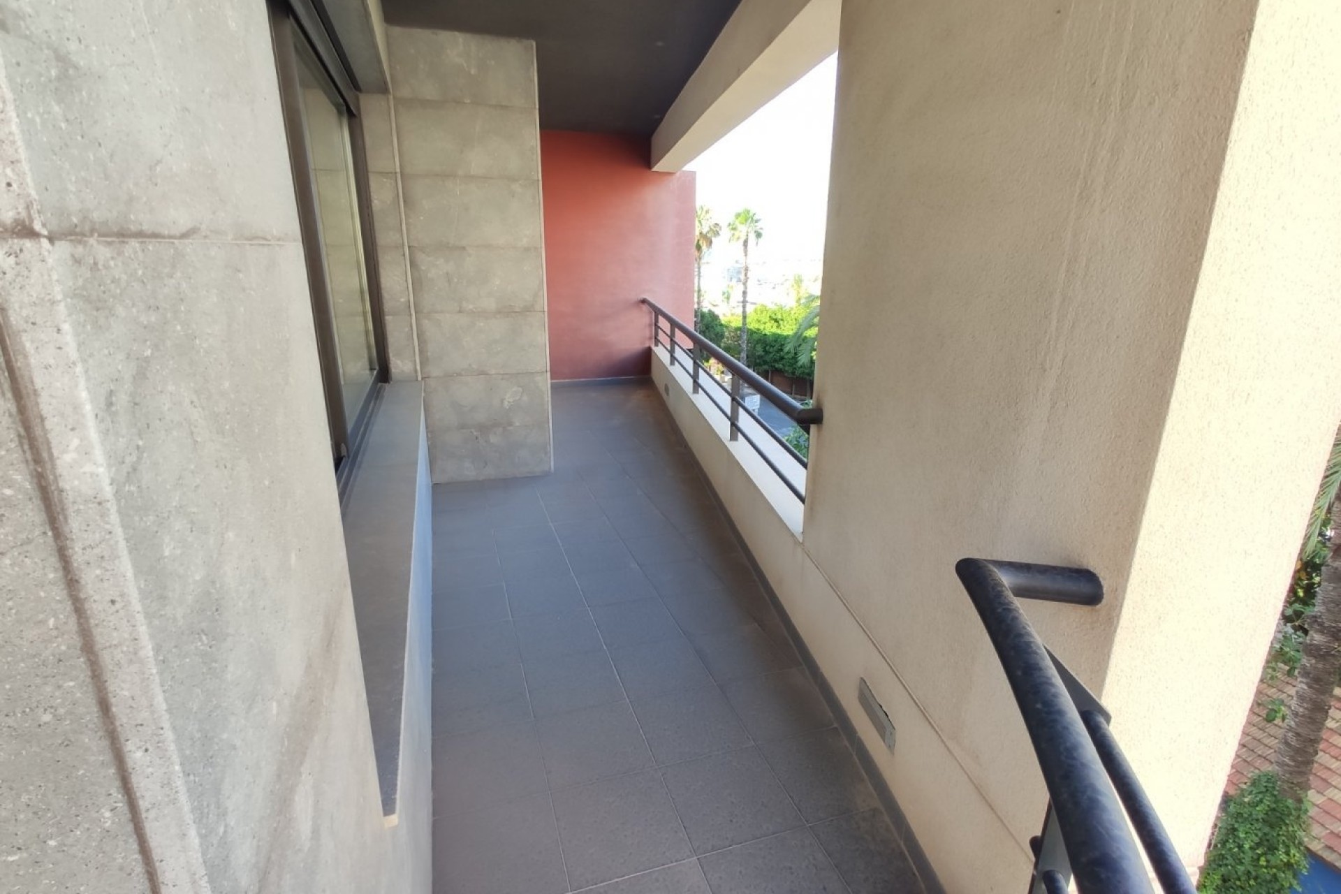 Resale - Wohnung / Appartement -
Torrevieja - Puerto