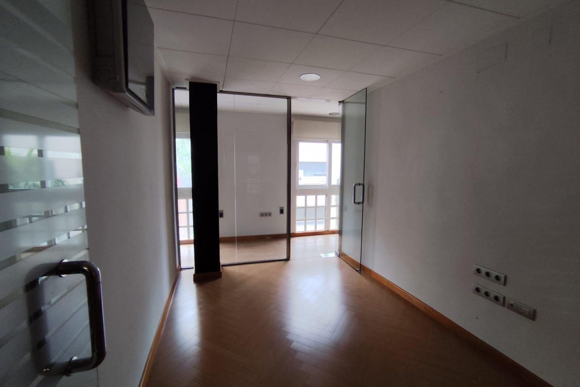 Resale - Wohnung / Appartement -
Torrevieja - Puerto