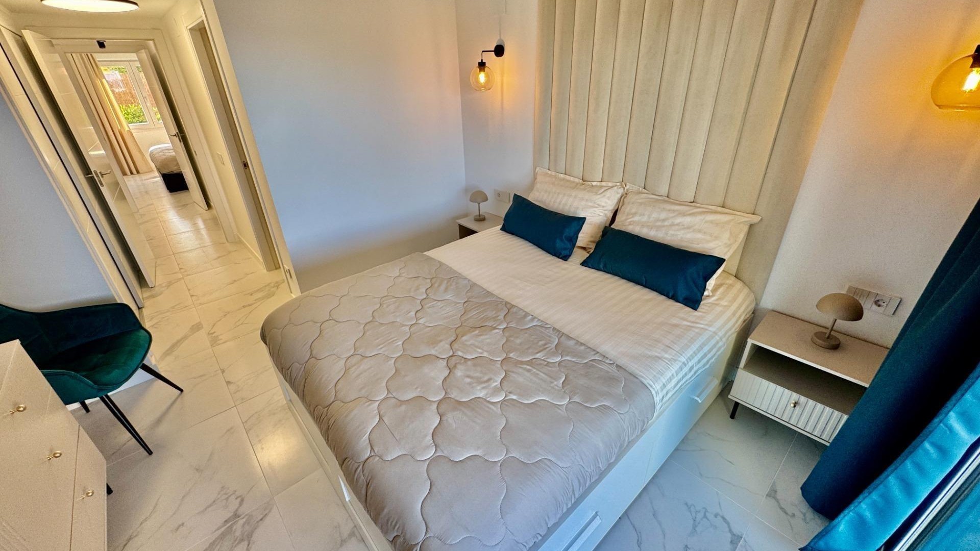 Resale - Wohnung Appartement -
Torrevieja - Punta prima