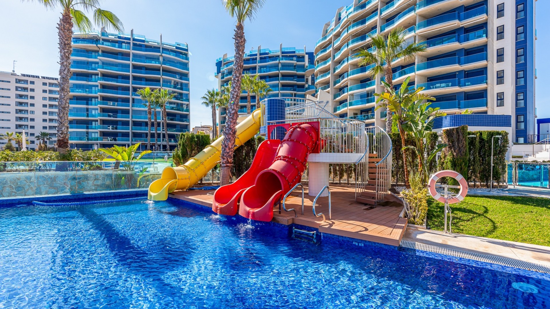 Resale - Wohnung Appartement -
Torrevieja - Punta Prima