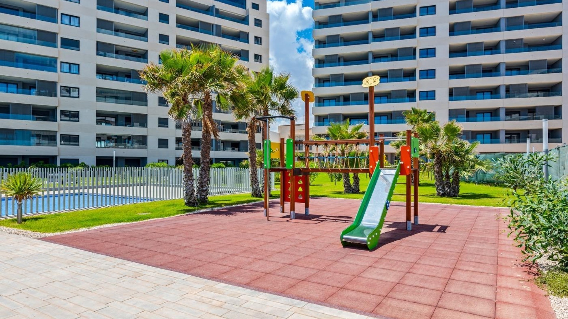 Resale - Wohnung Appartement -
Torrevieja - Punta Prima