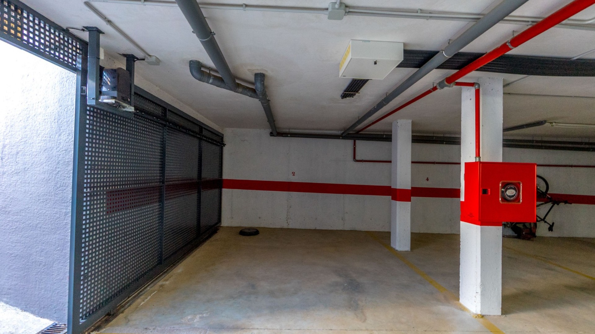 Resale - Wohnung Appartement -
Torrevieja - Punta Prima