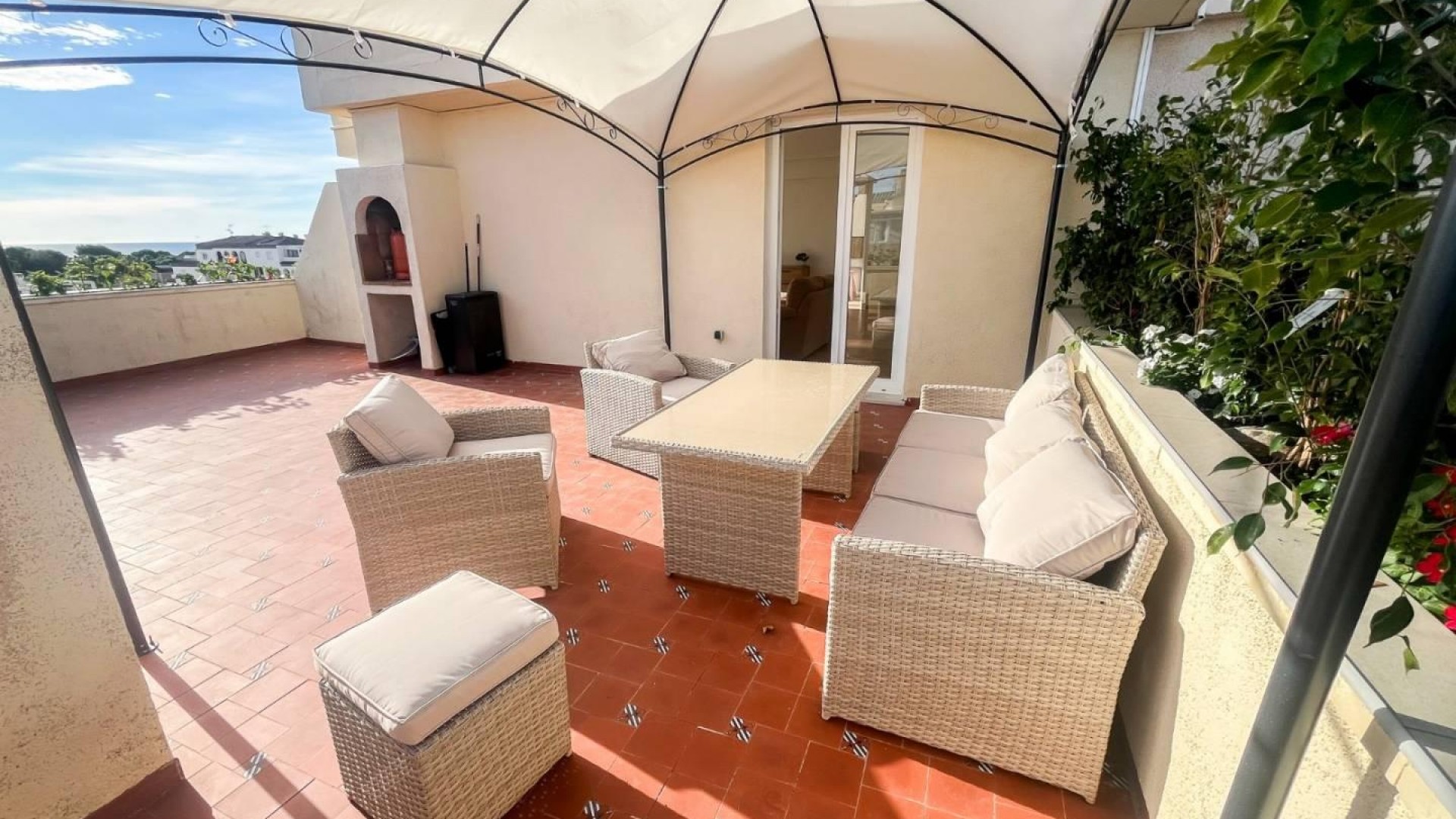 Resale - Wohnung Appartement -
Torrevieja - Punta Prima