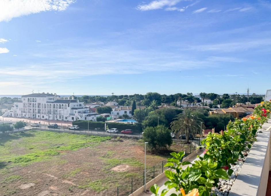 Resale - Wohnung Appartement -
Torrevieja - Punta Prima