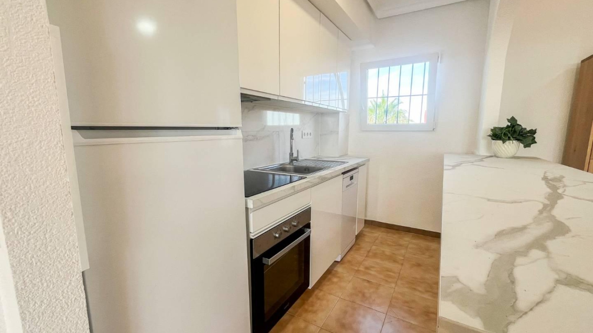 Resale - Wohnung Appartement -
Torrevieja - Punta Prima