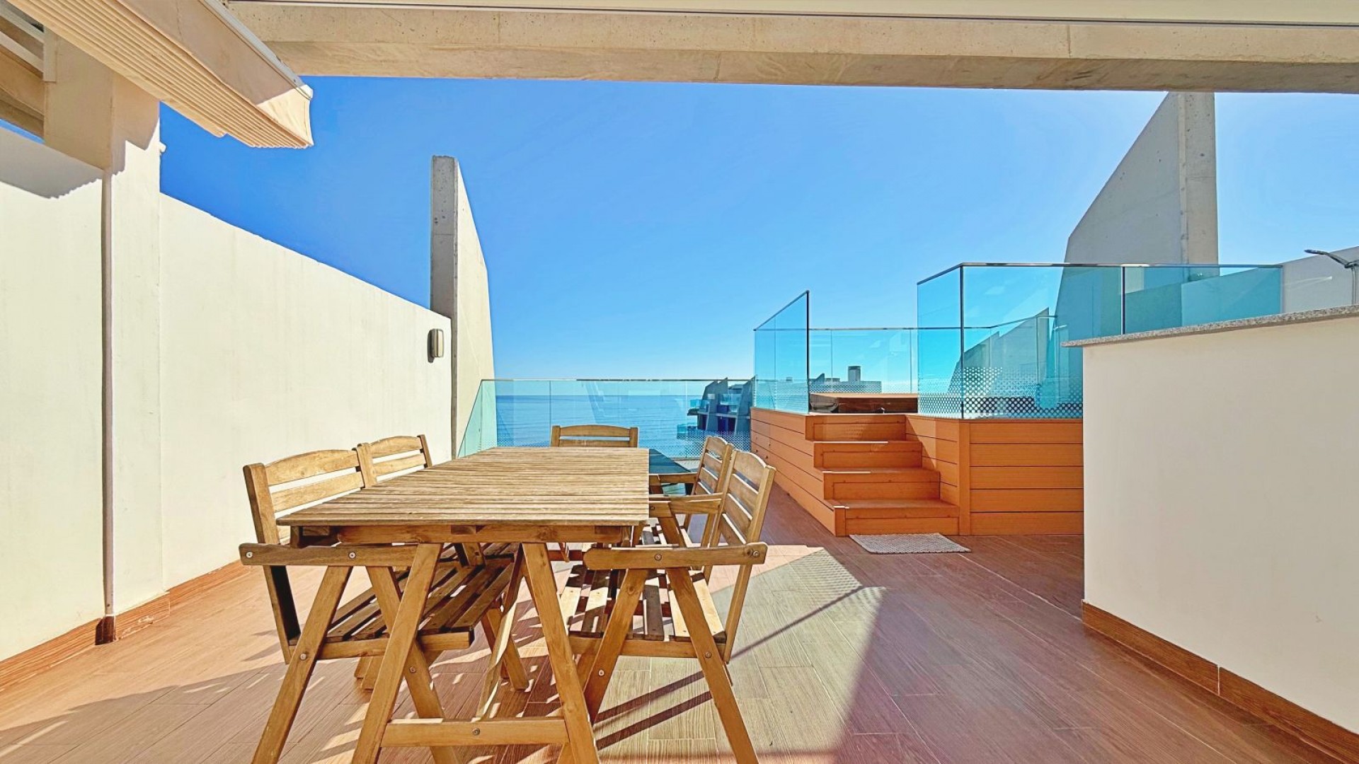 Resale - Wohnung Appartement -
Torrevieja - Punta Prima