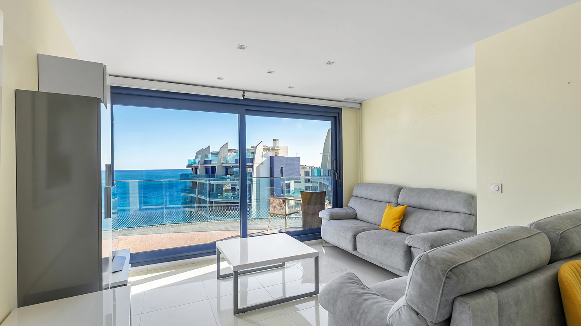 Resale - Wohnung Appartement -
Torrevieja - Punta Prima