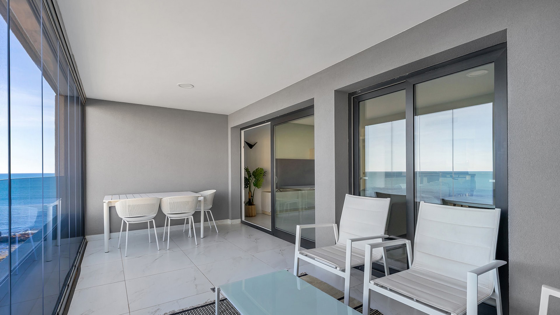 Resale - Wohnung Appartement -
Torrevieja - Punta Prima