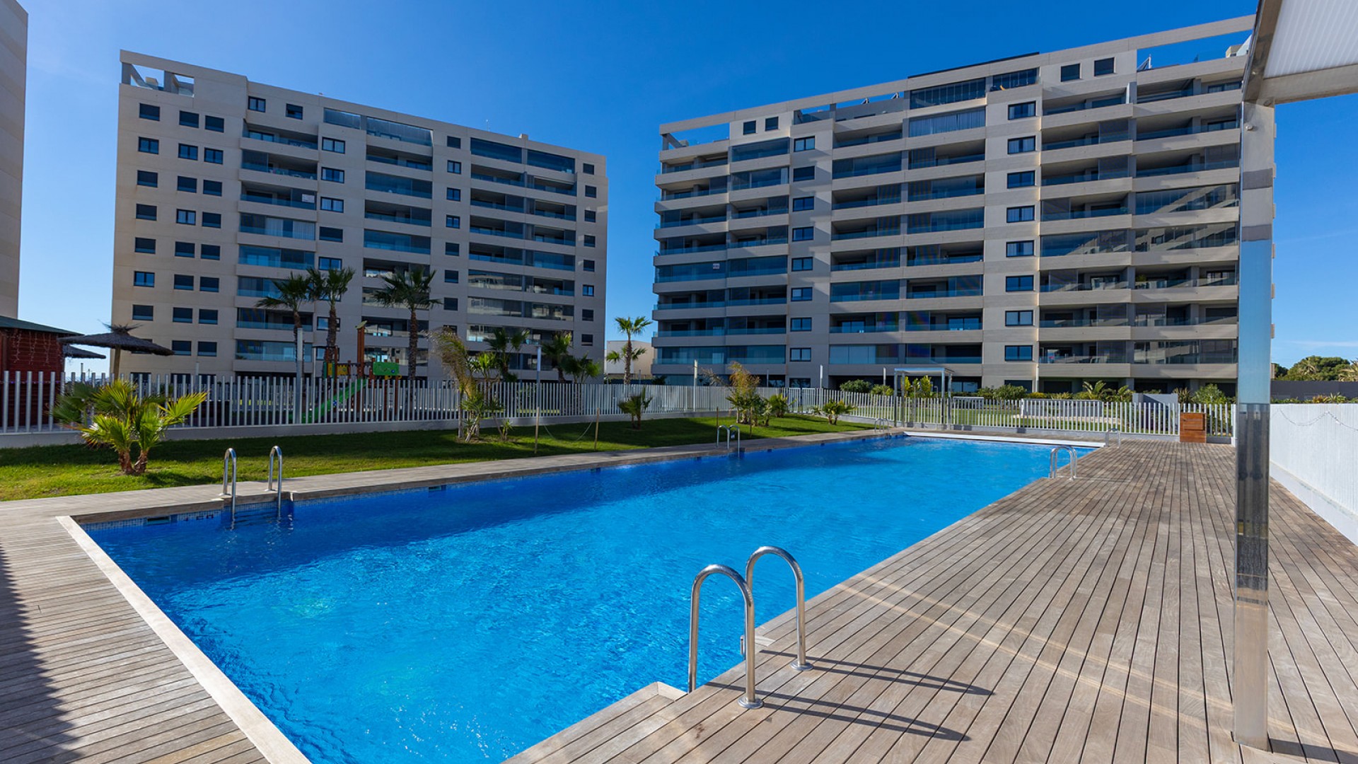 Resale - Wohnung Appartement -
Torrevieja - Punta Prima
