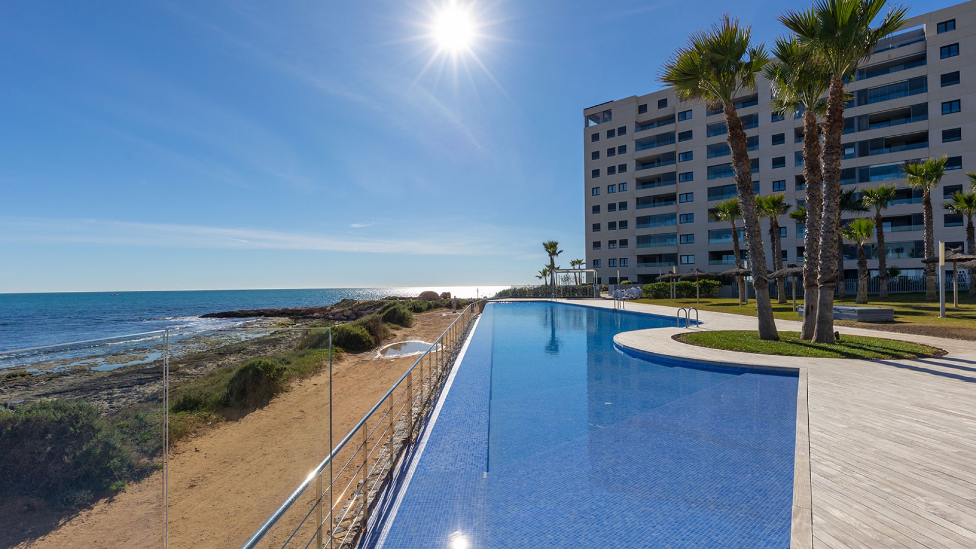 Resale - Wohnung Appartement -
Torrevieja - Punta Prima