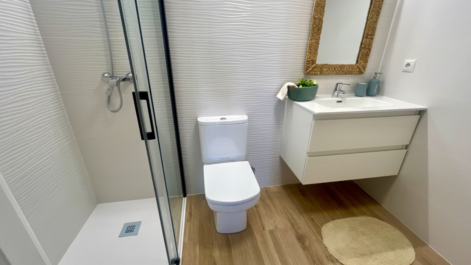 Resale - Wohnung Appartement -
Torrevieja - Punta Prima