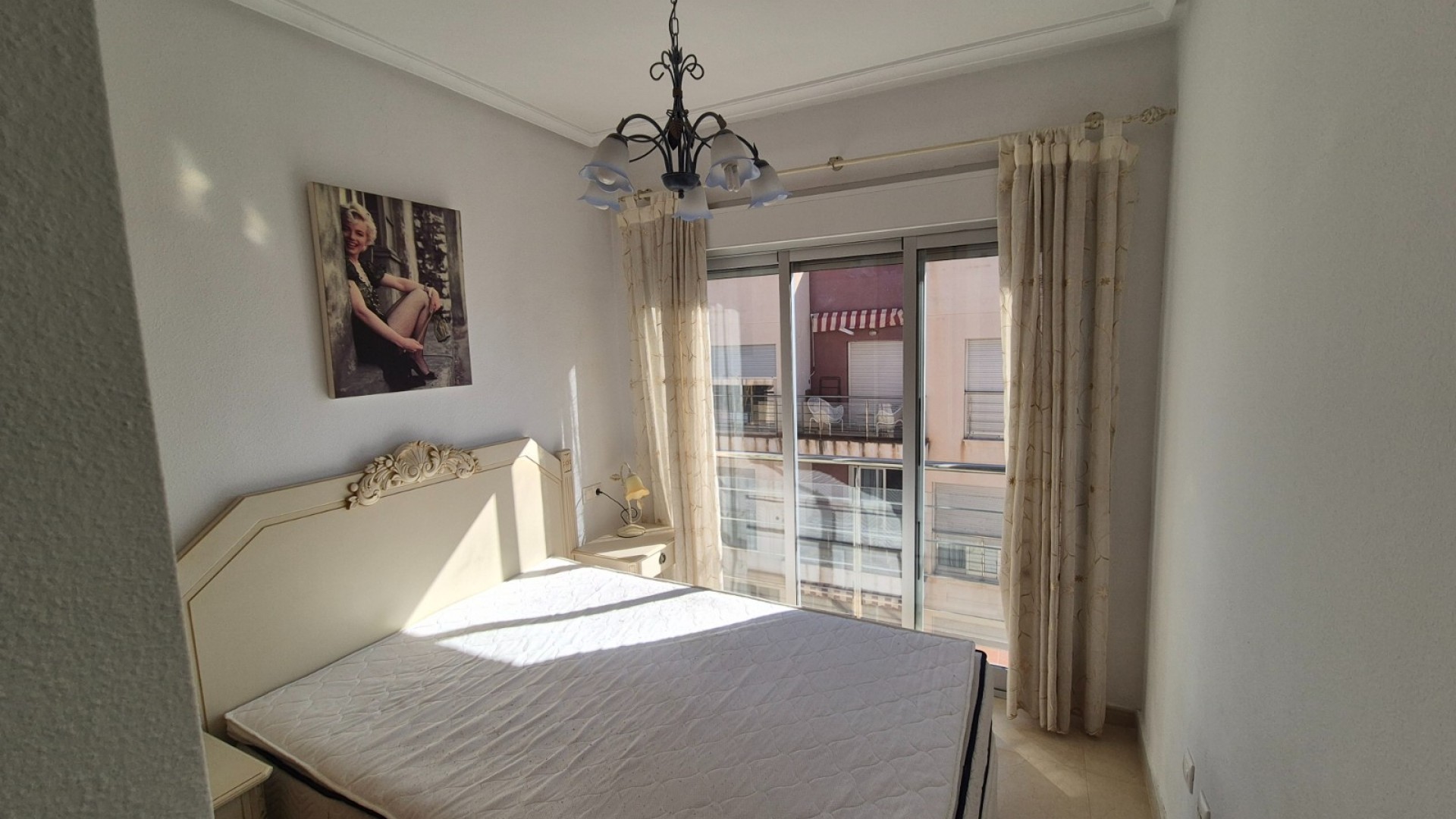 Resale - Wohnung Appartement -
Torrevieja - Punta Prima