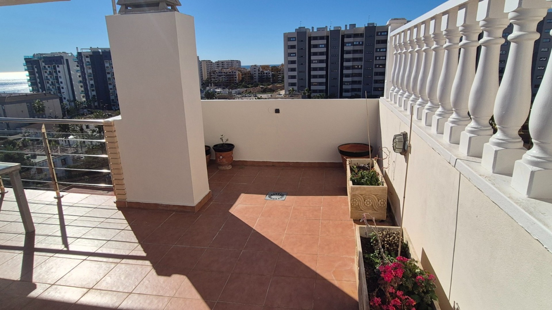 Resale - Wohnung Appartement -
Torrevieja - Punta Prima