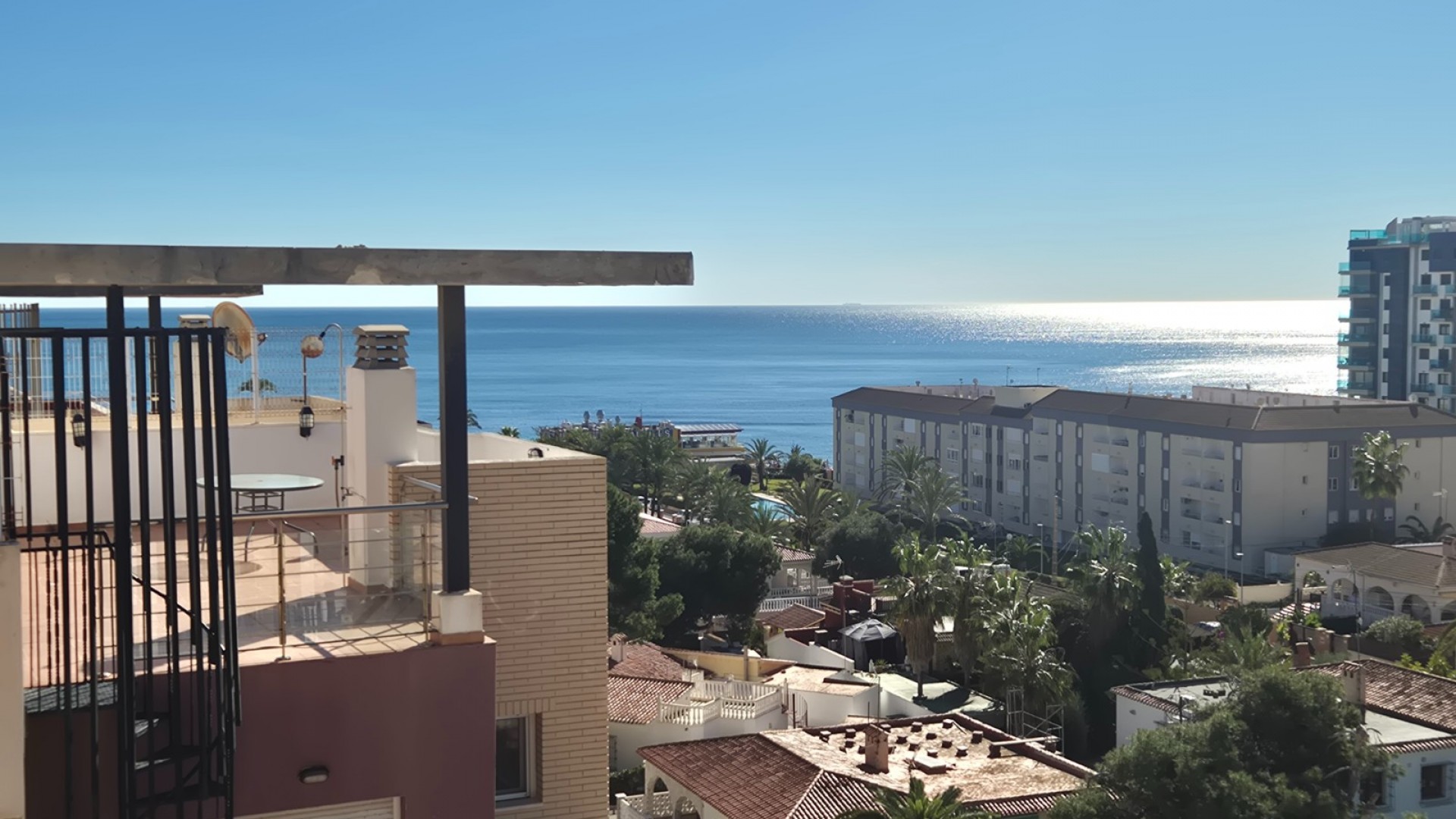 Resale - Wohnung Appartement -
Torrevieja - Punta Prima