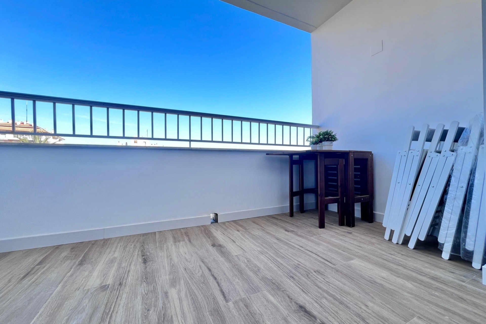 Resale - Wohnung Appartement -
Torrevieja - Punta Prima