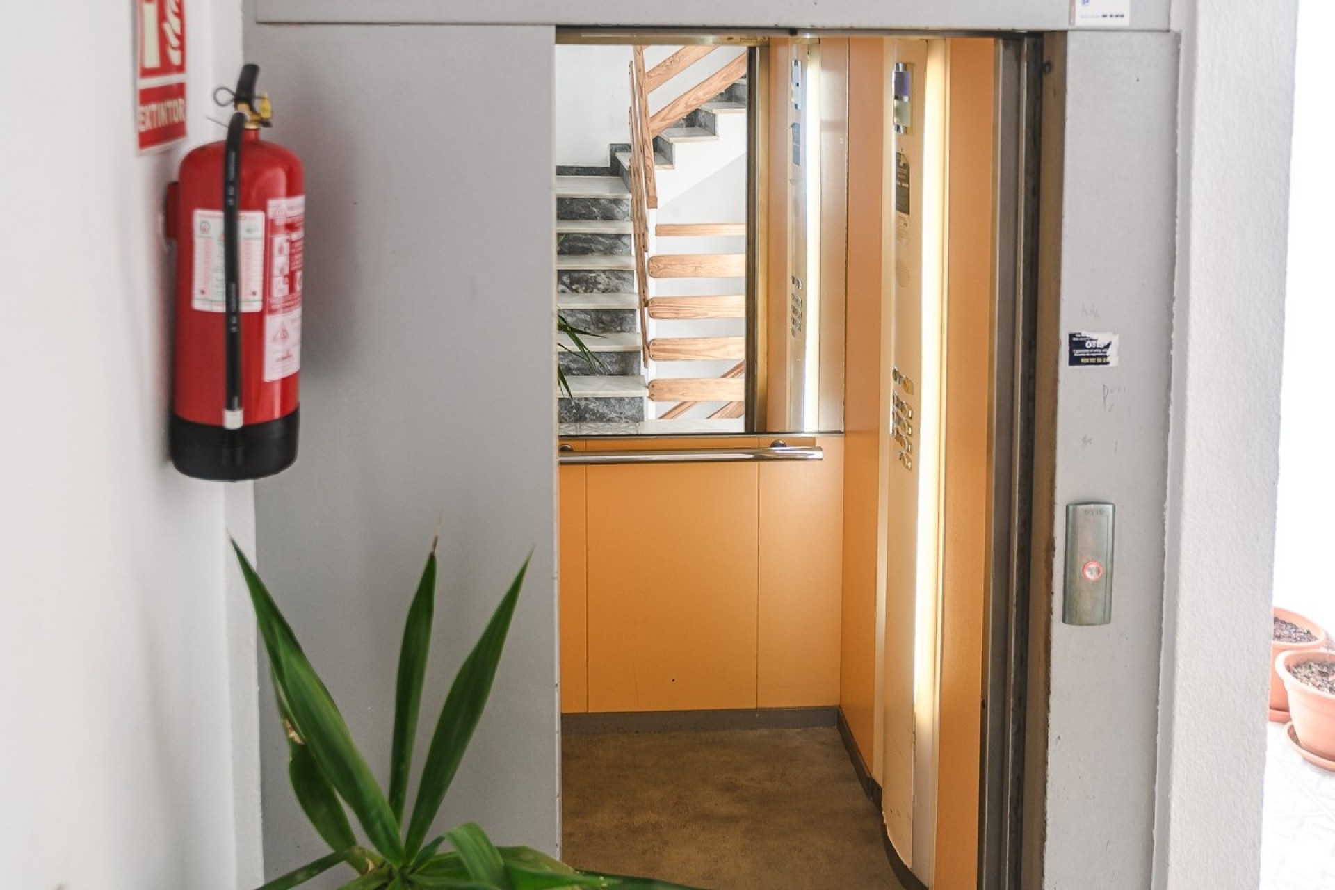 Resale - Wohnung Appartement -
Torrevieja - Punta Prima