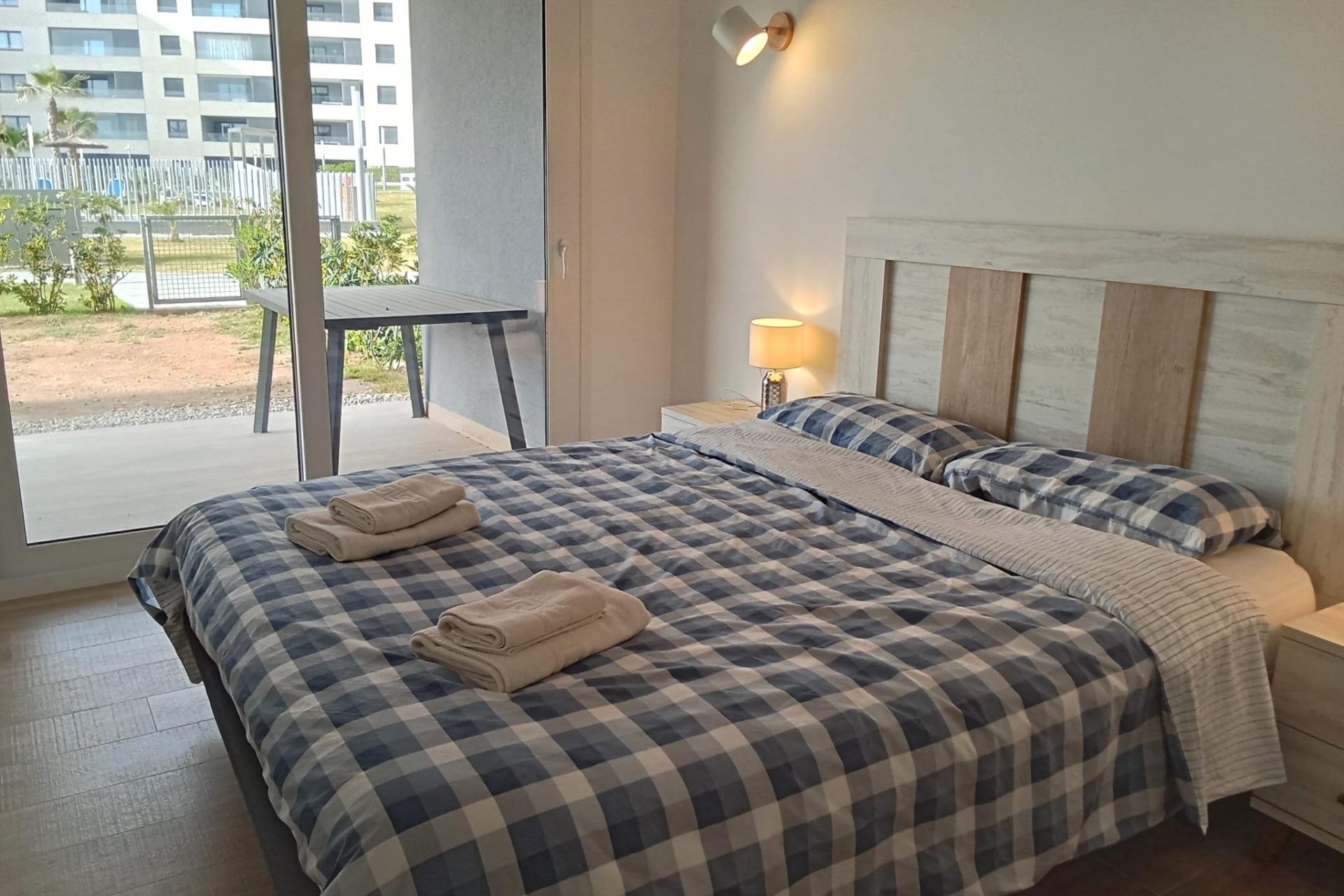 Resale - Wohnung / Appartement -
Torrevieja - Punta Prima