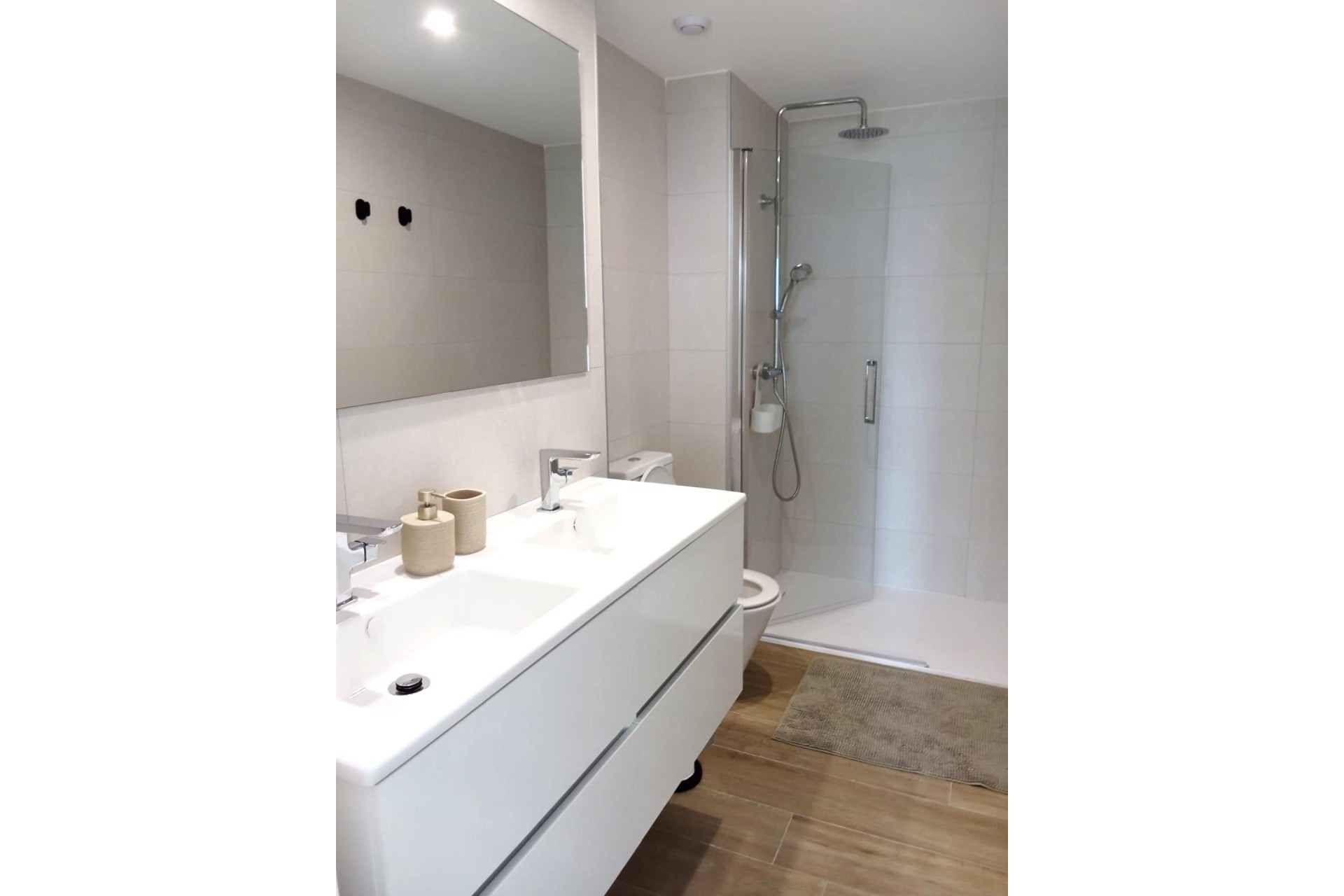 Resale - Wohnung / Appartement -
Torrevieja - Punta Prima