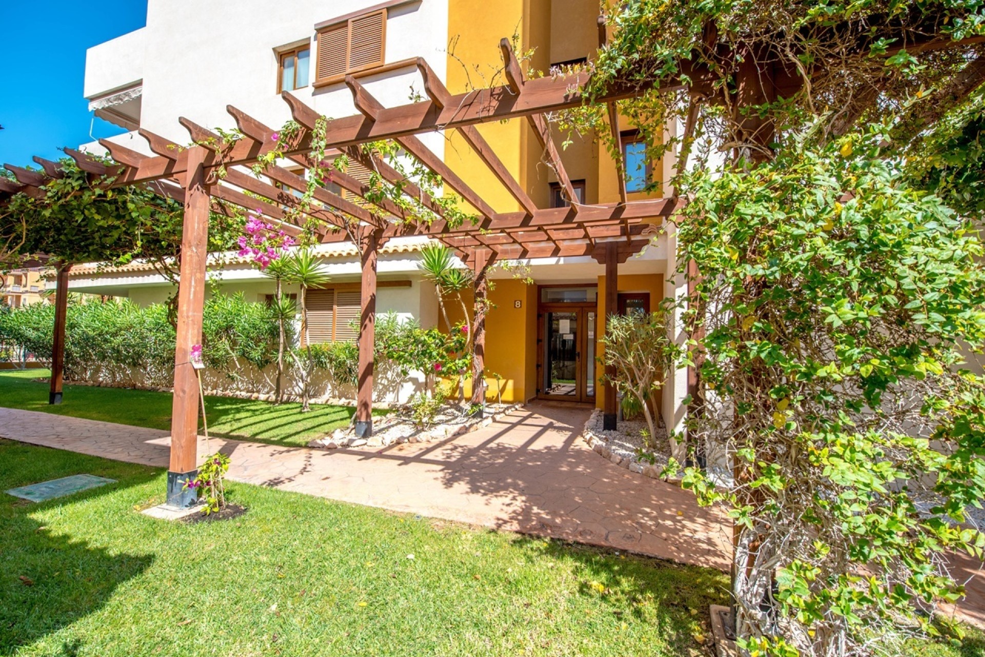 Resale - Wohnung / Appartement -
Torrevieja - Punta Prima