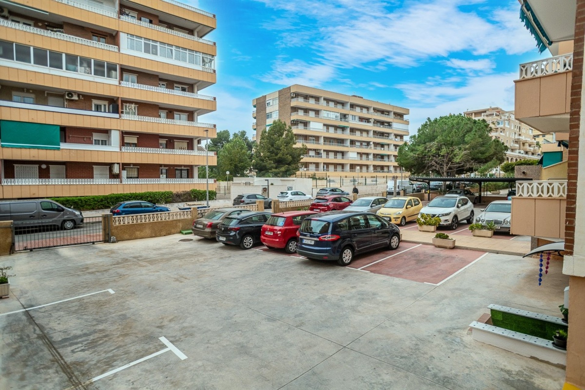 Resale - Wohnung / Appartement -
Torrevieja - Punta Prima