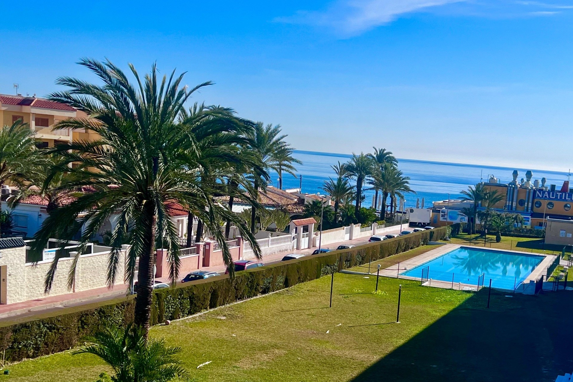 Resale - Wohnung / Appartement -
Torrevieja - Punta Prima