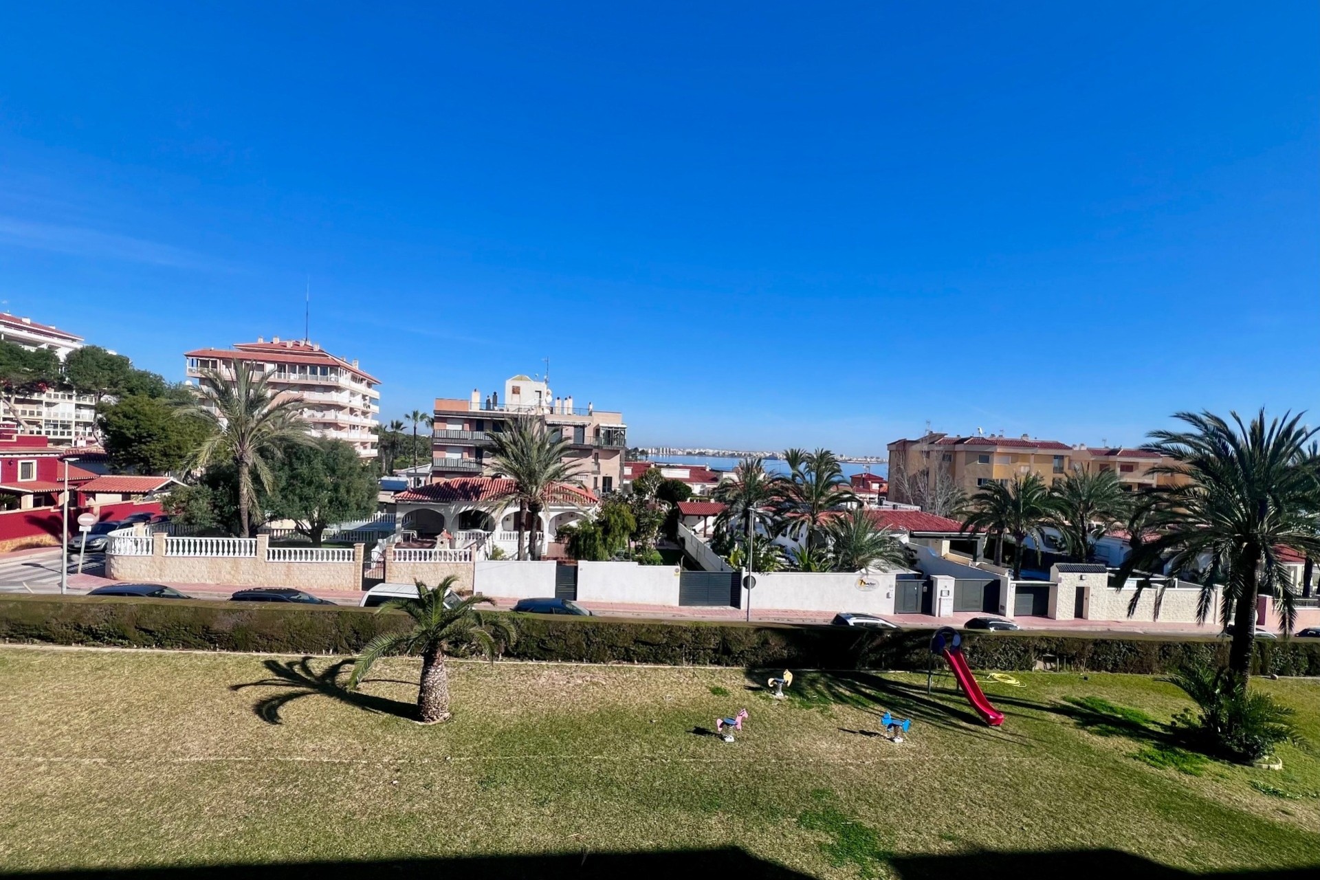 Resale - Wohnung / Appartement -
Torrevieja - Punta Prima