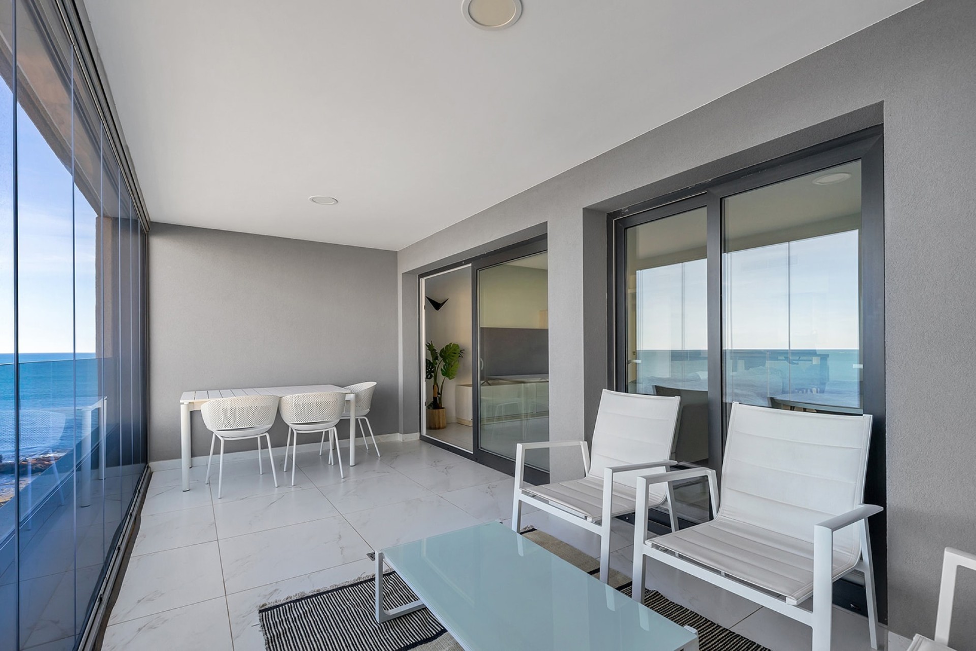 Resale - Wohnung / Appartement -
Torrevieja - Punta Prima