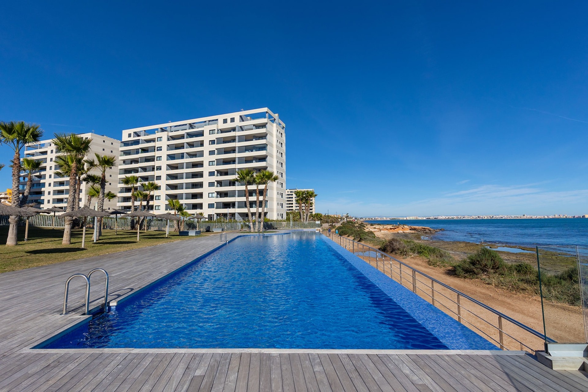 Resale - Wohnung / Appartement -
Torrevieja - Punta Prima