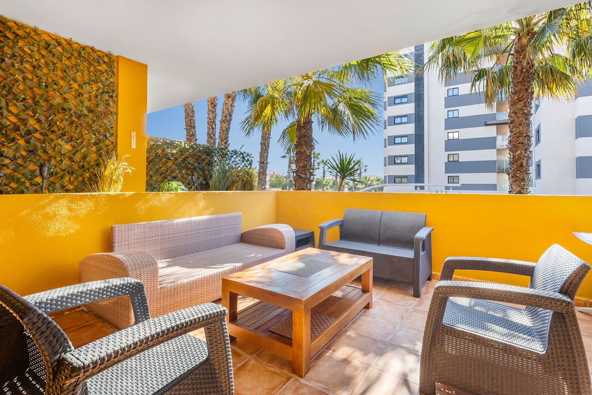 Resale - Wohnung / Appartement -
Torrevieja - Punta Prima