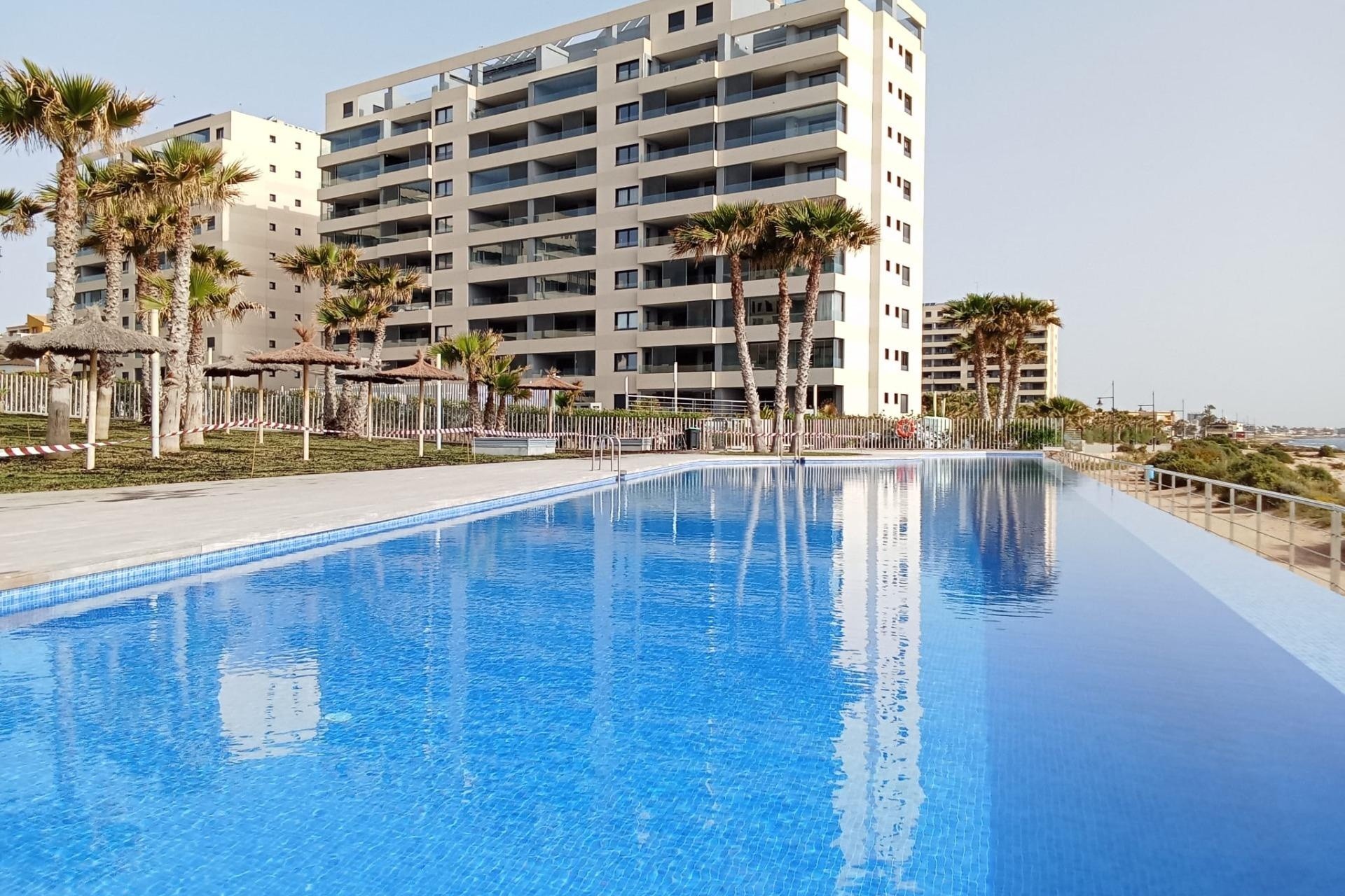 Resale - Wohnung / Appartement -
Torrevieja - Punta Prima
