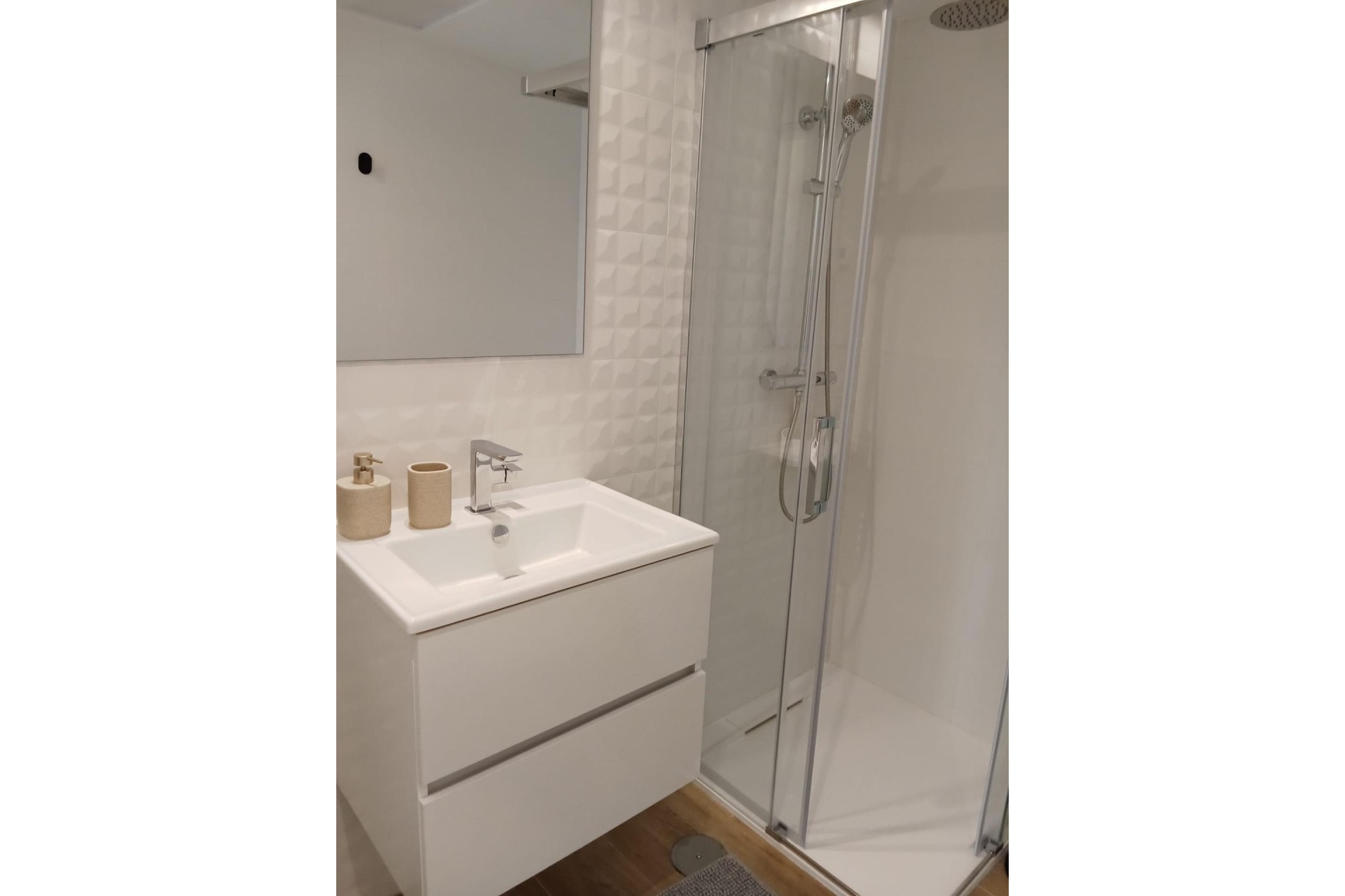 Resale - Wohnung / Appartement -
Torrevieja - Punta Prima