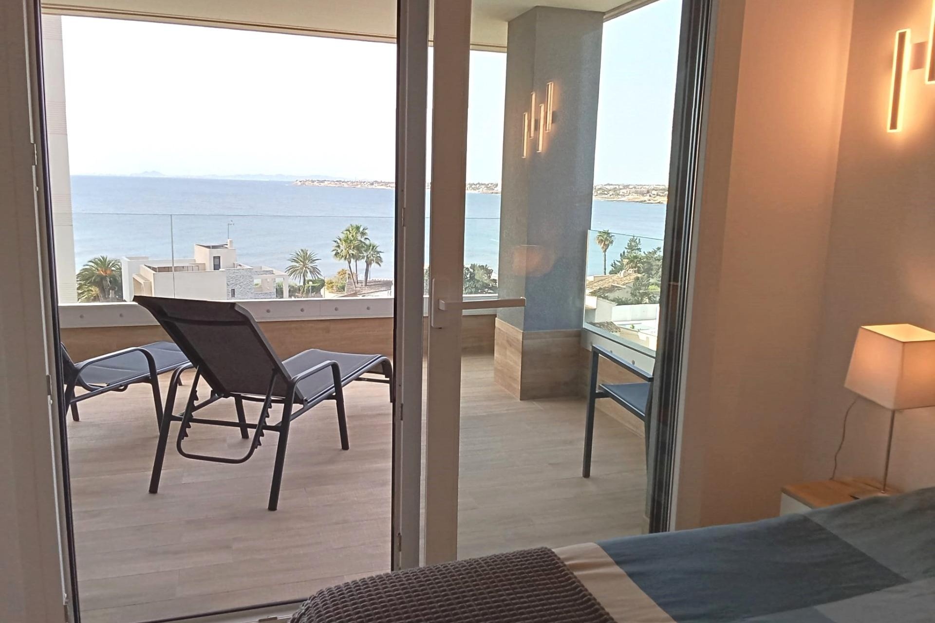 Resale - Wohnung / Appartement -
Torrevieja - Punta Prima