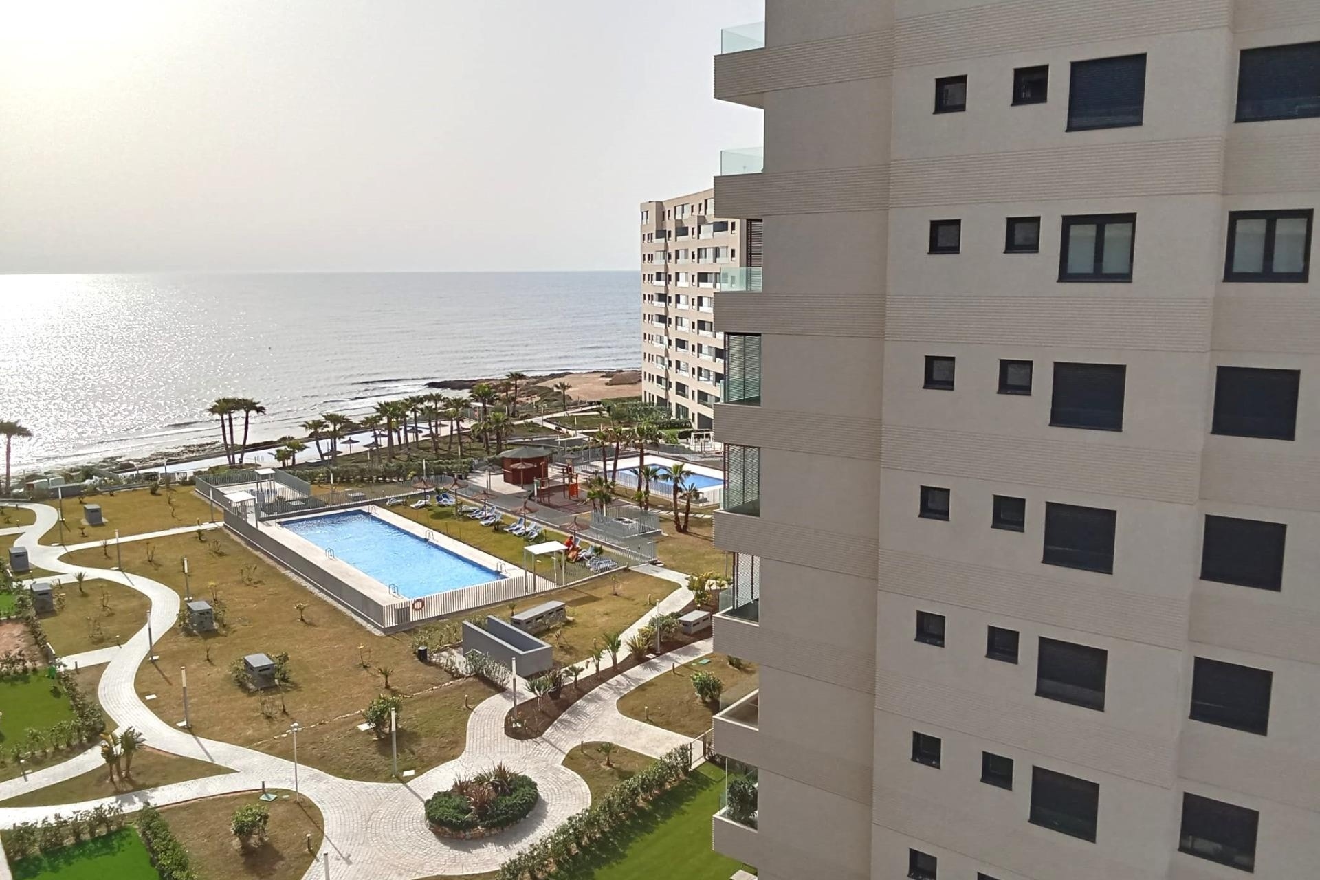 Resale - Wohnung / Appartement -
Torrevieja - Punta Prima