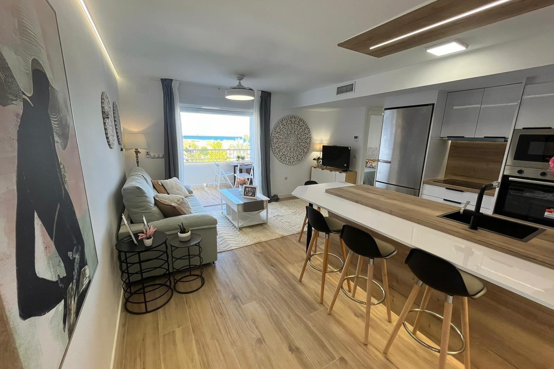 Resale - Wohnung / Appartement -
Torrevieja - Punta Prima