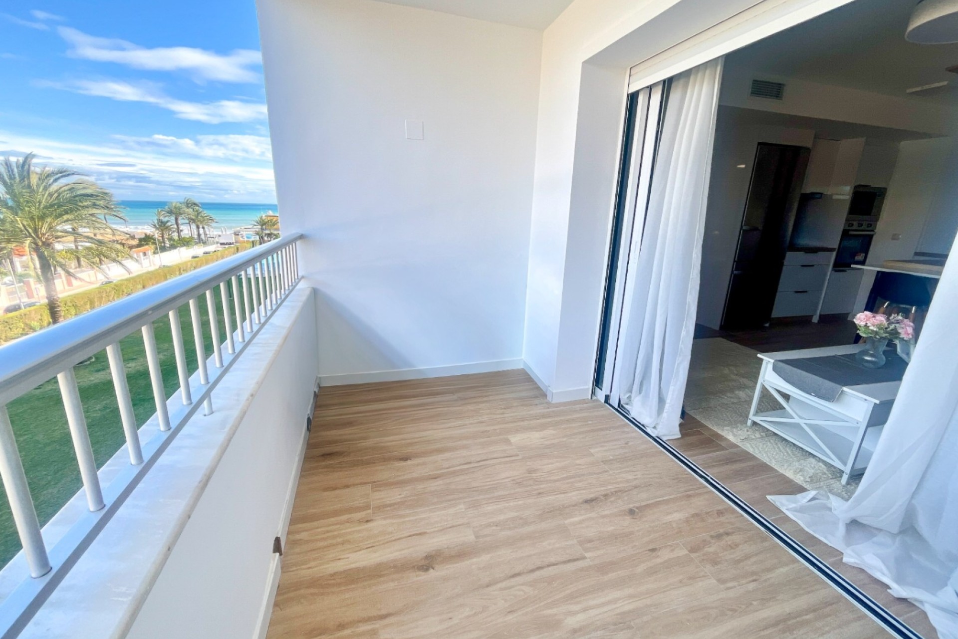 Resale - Wohnung / Appartement -
Torrevieja - Punta Prima