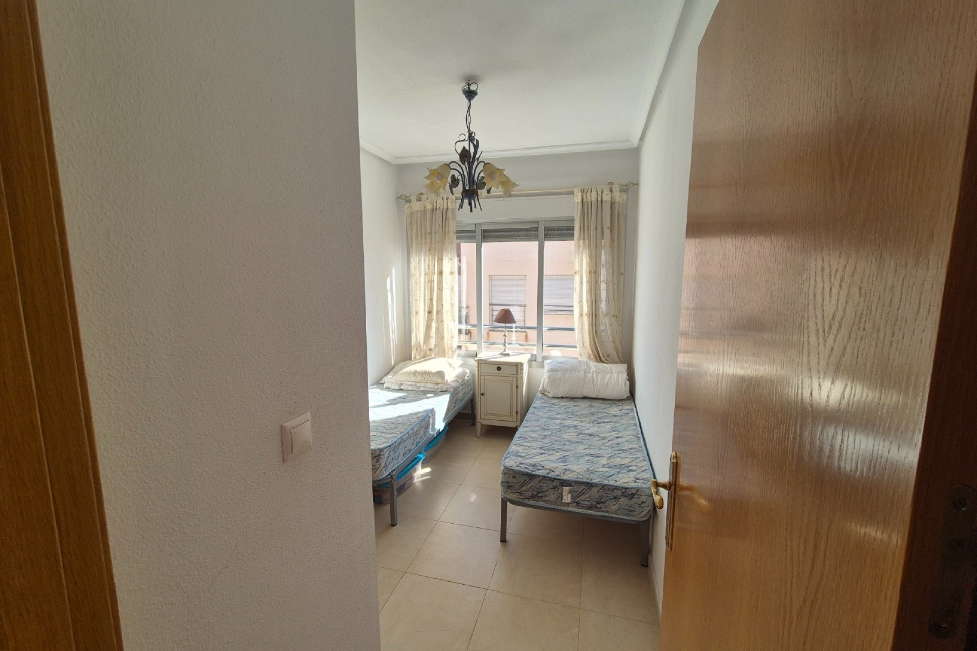 Resale - Wohnung / Appartement -
Torrevieja - Punta Prima