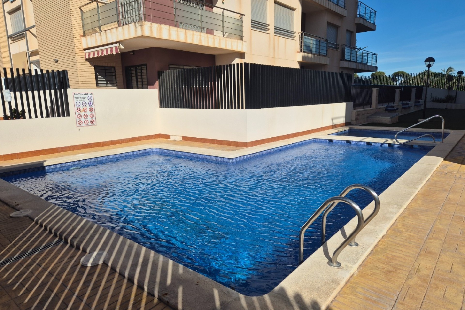 Resale - Wohnung / Appartement -
Torrevieja - Punta Prima