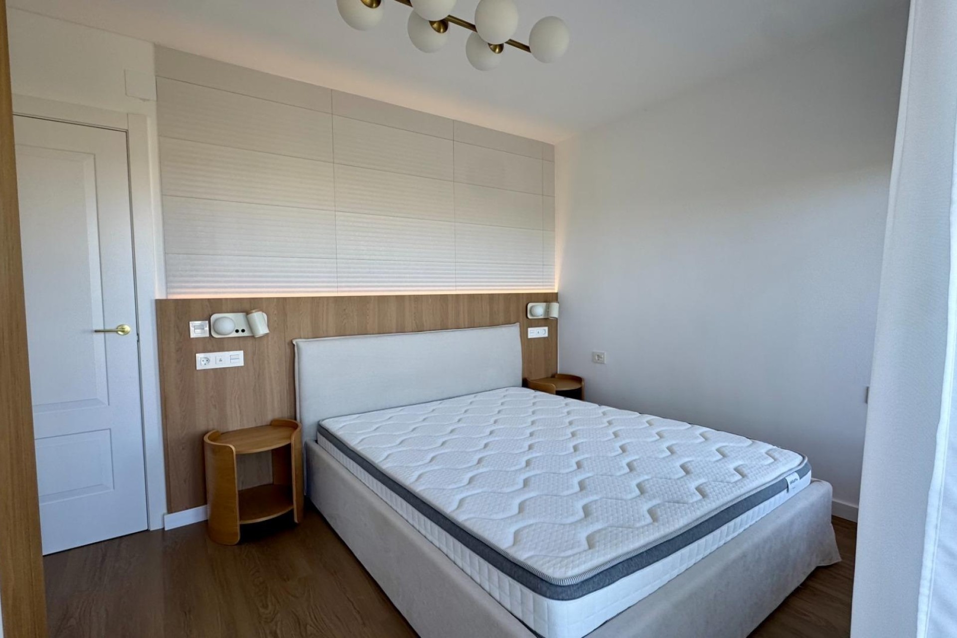 Resale - Wohnung / Appartement -
Torrevieja - Punta Prima