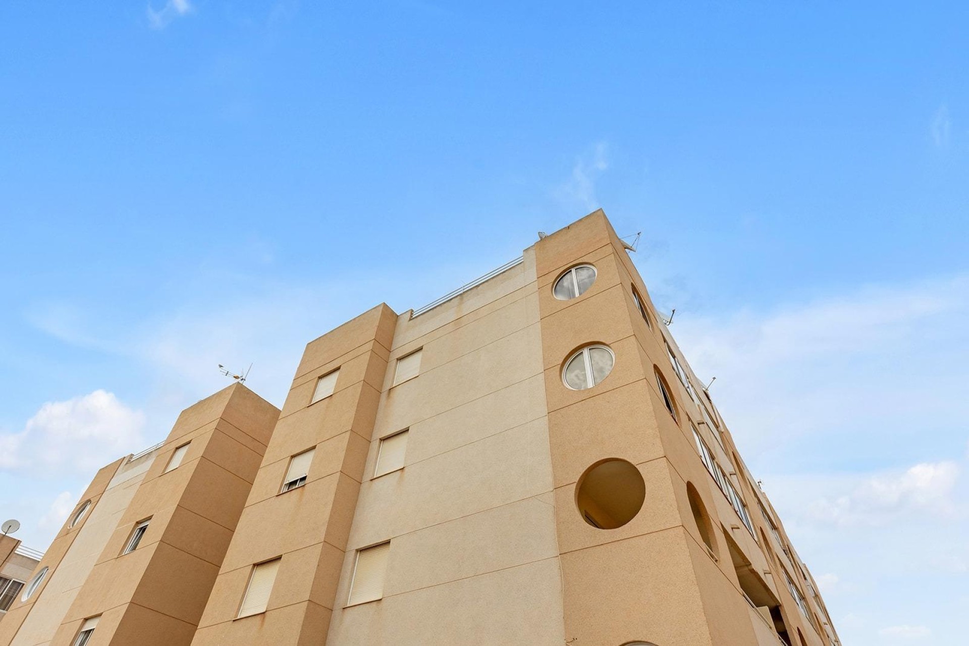 Resale - Wohnung / Appartement -
Torrevieja - San luis