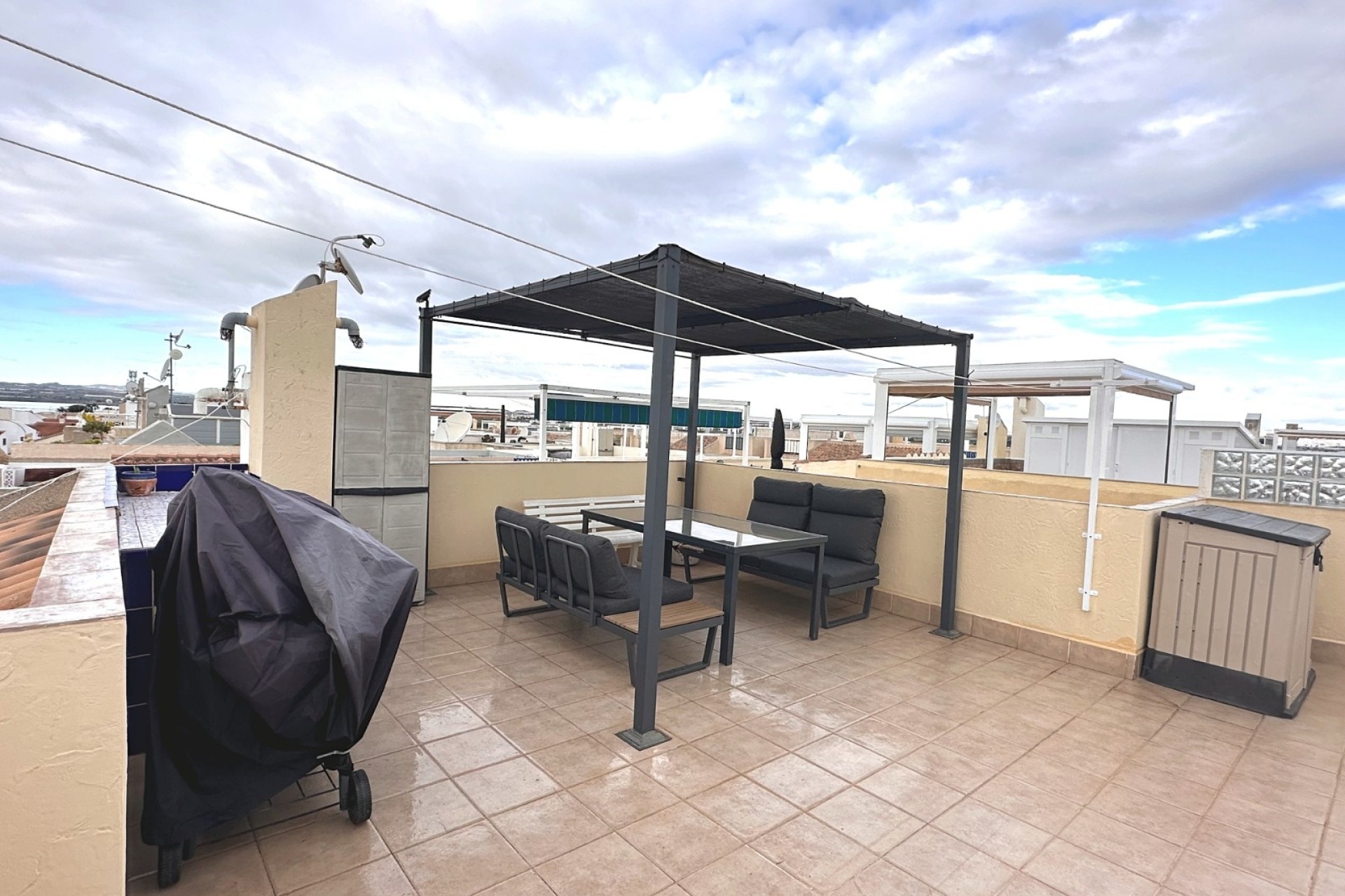 Resale - Wohnung / Appartement -
Torrevieja - San Luis