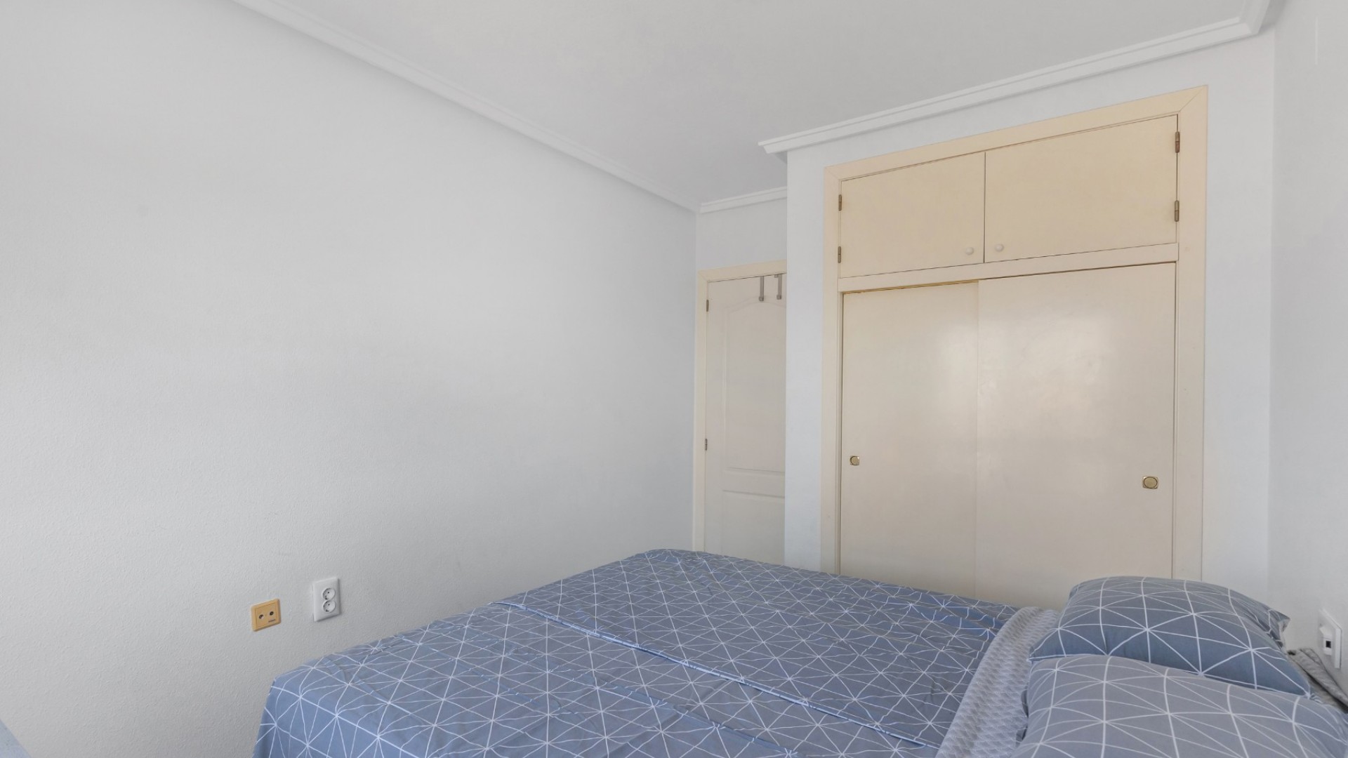 Resale - Wohnung Appartement -
Torrevieja - Torreblanca