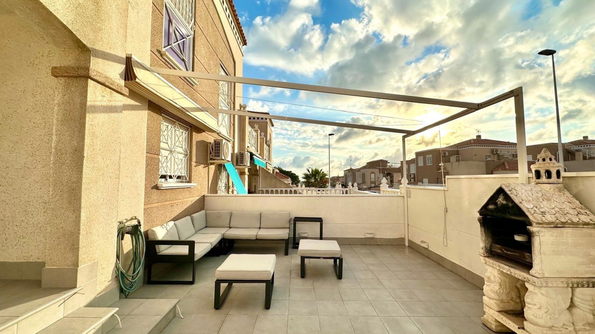 Resale - Wohnung Appartement -
Torrevieja - Torreblanca