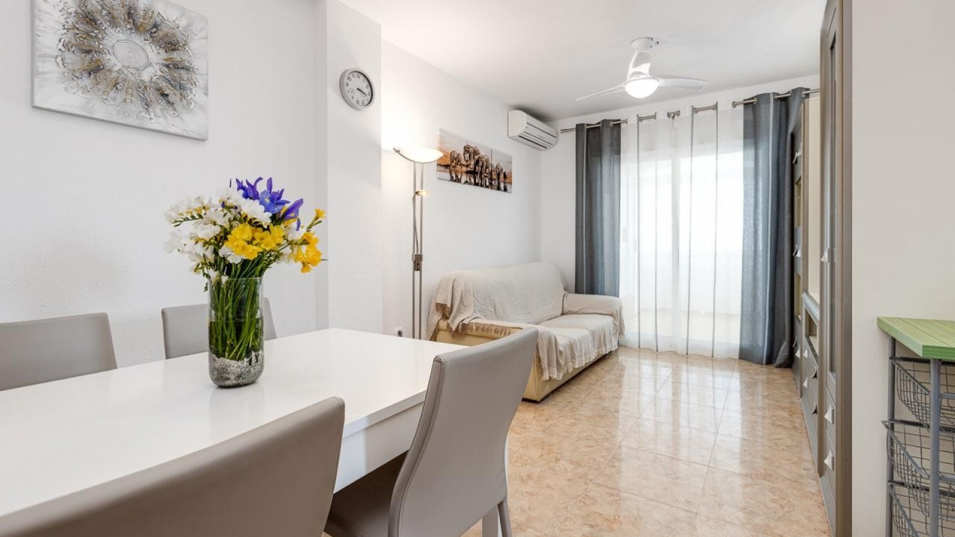 Resale - Wohnung Appartement -
Torrevieja - Torreblanca