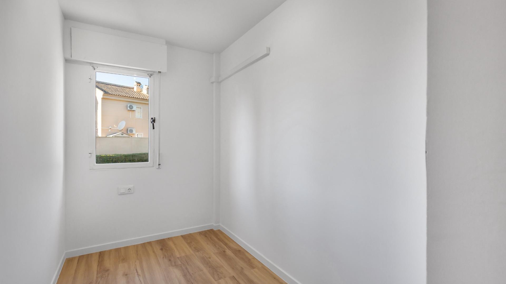 Resale - Wohnung Appartement -
Torrevieja - Torreblanca