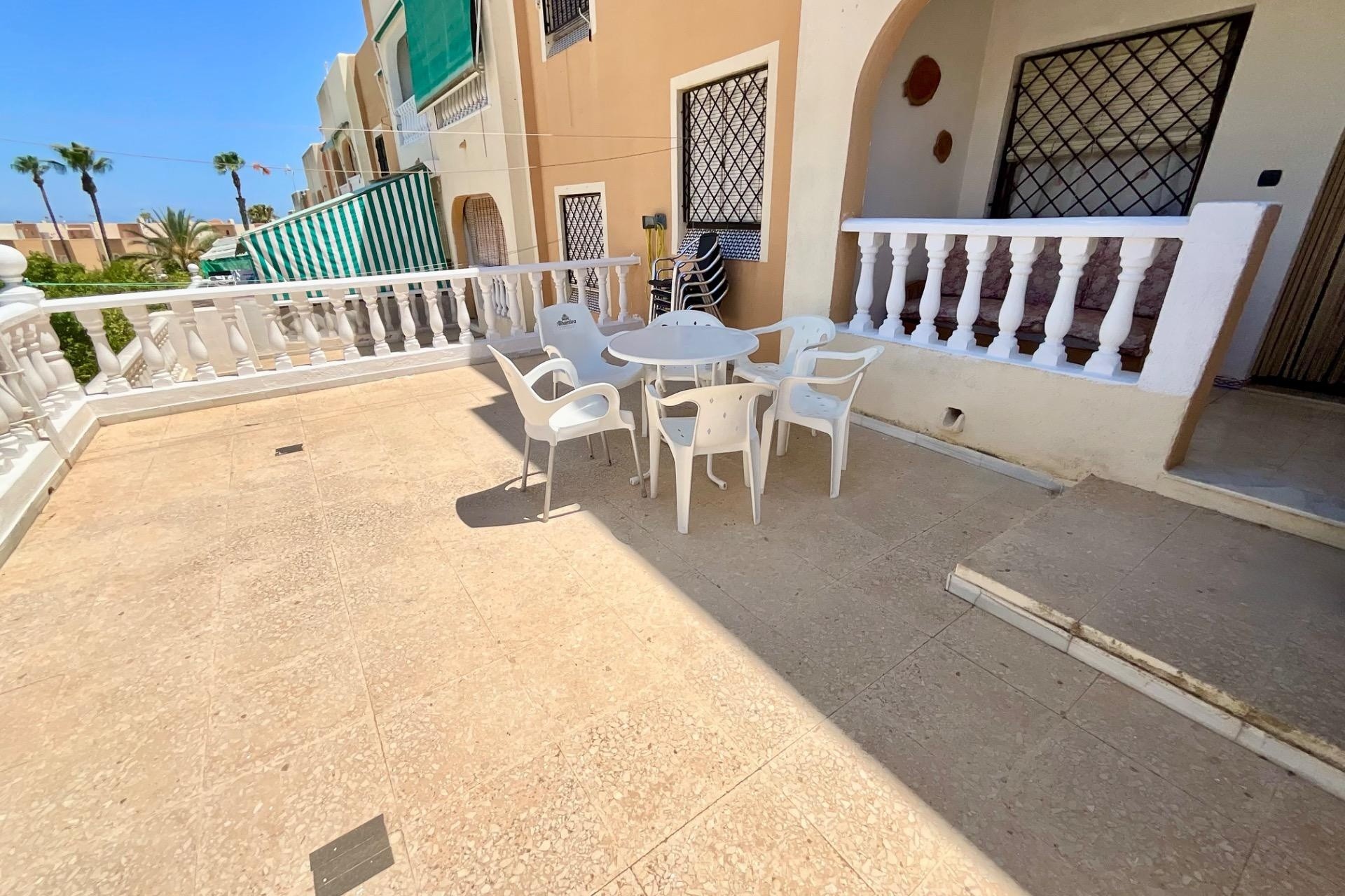 Resale - Wohnung / Appartement -
Torrevieja - Torreblanca