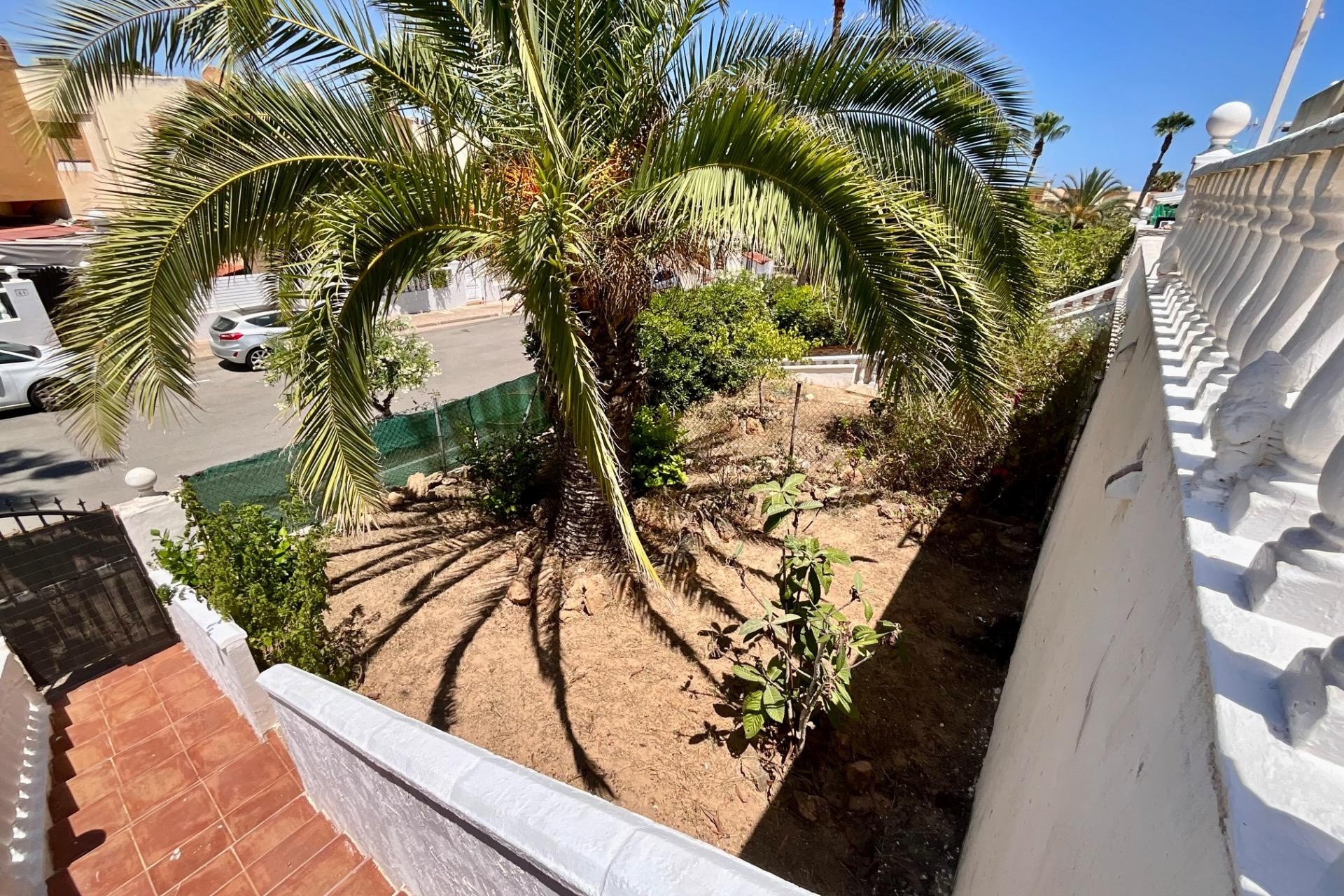 Resale - Wohnung / Appartement -
Torrevieja - Torreblanca
